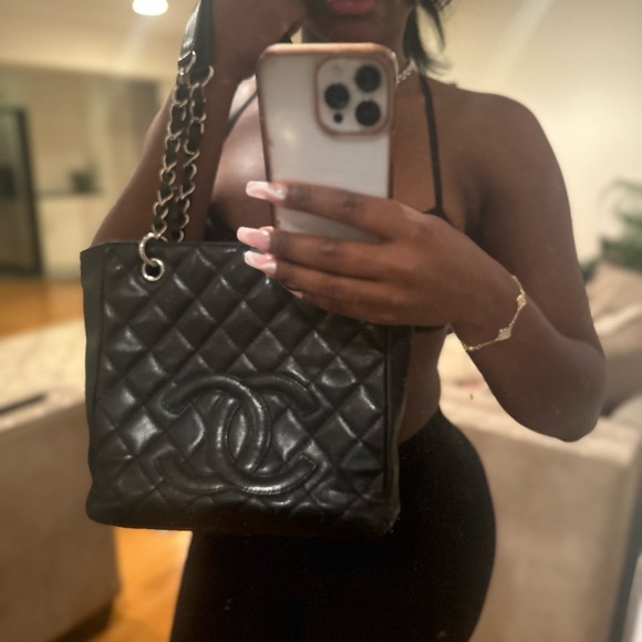 COPY - Chanel Tote - Picture 12 of 12